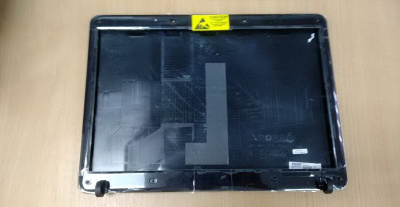 Крышка матрицы HP Compaq 6735 с рамкой